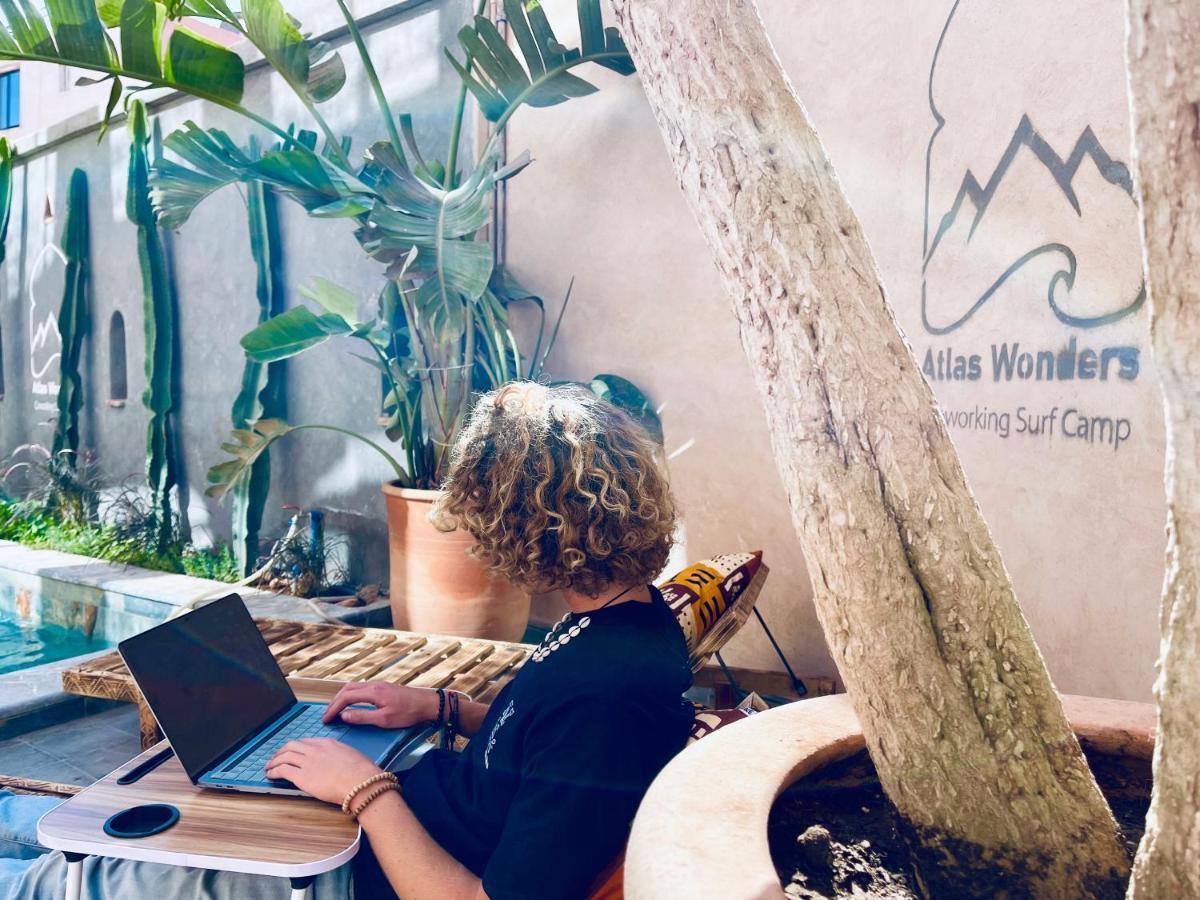 Atlas Wonders Coworking Surf Camp タガズー エクステリア 写真