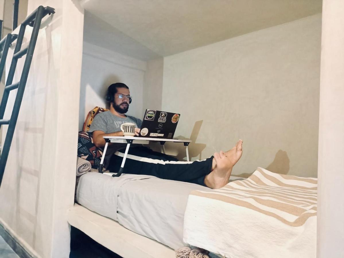 Atlas Wonders Coworking Surf Camp タガズー エクステリア 写真